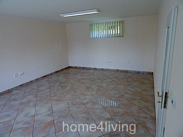 Pronájem malometrážní kancelářské budovy, Brno, ul. Preslova