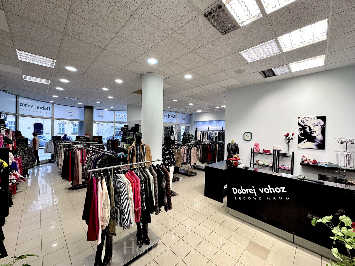 Prodej nadstandardních obchodních prostor, Brno - Centrum, ul. Příkop, obchodní centrum IBC