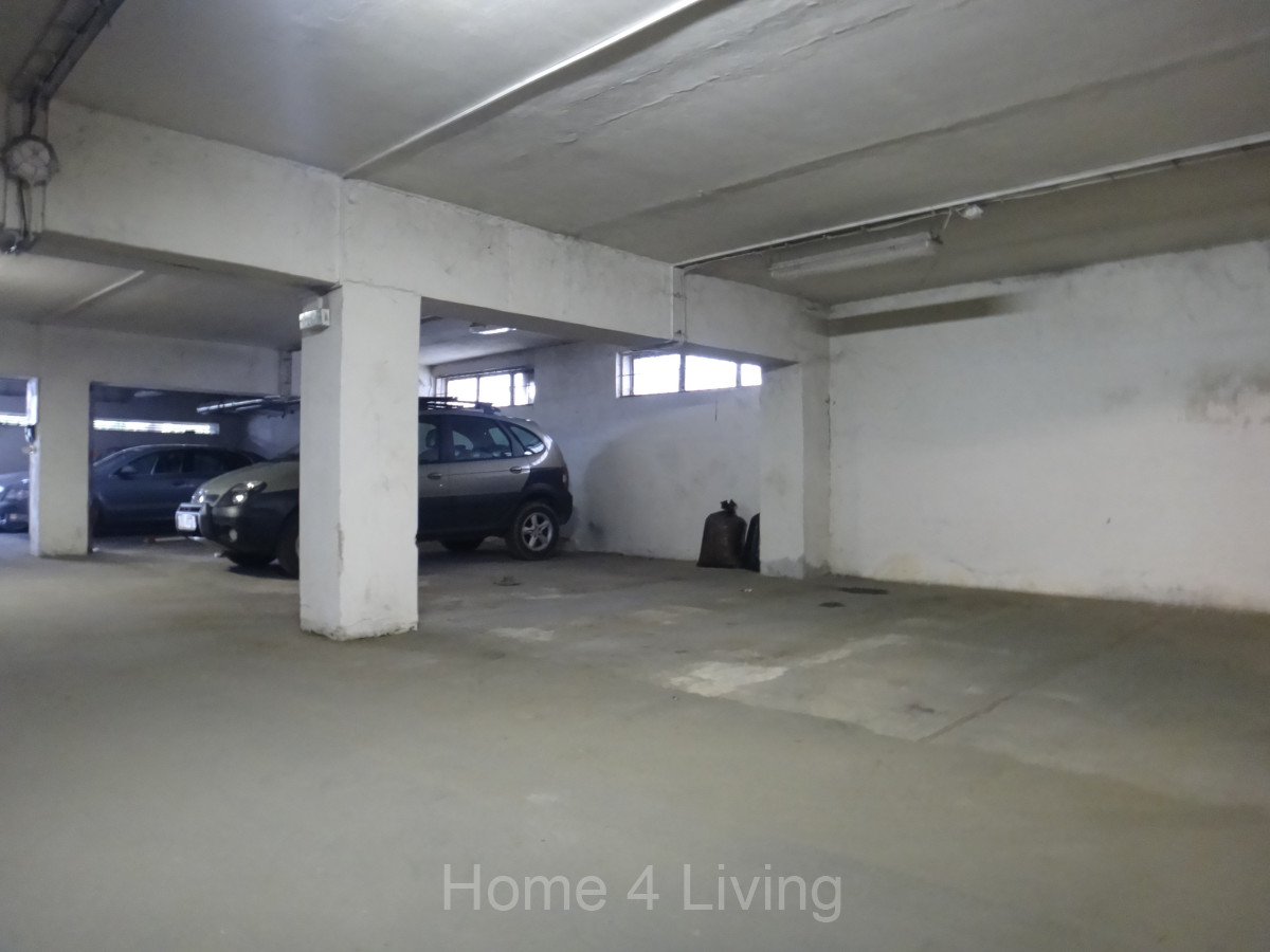 Prodej Parkovacího stání v parkovacím domě na ulici Chodská 